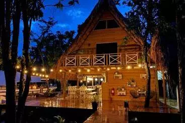 Boatique Hotel And Marina   Hostel