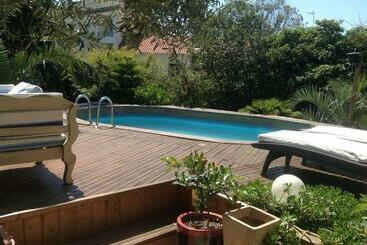 Pensjonat A L Ombre Du Cedre