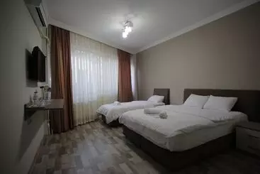 ホテル Puffin Suites
