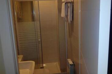 פנסיון Pensión Entreviñas