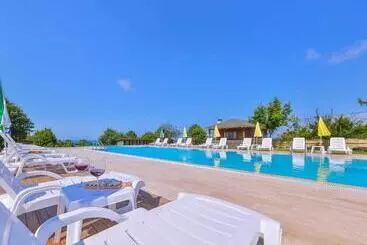 Agva Teras Garden Hotel & Bungalow