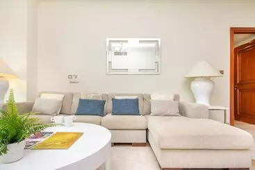 آپارتمان‌های توریست‌ها Bespoke Residences   South Residence