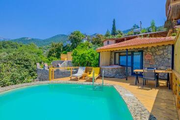 Hotel Faralya Yoruk Evi Suite   Adults Only