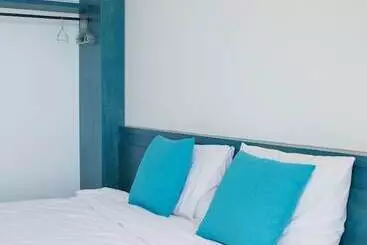 پانسیون Blue Anchor Lodge & Cafebinh Ba Island