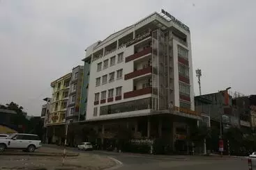 هتل Sen Trang
