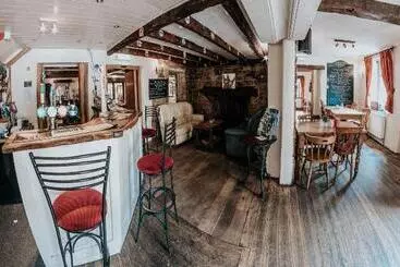 Hostal Wyevalleycatering@minersgl16