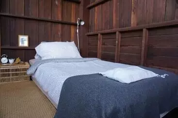 Pension Kaampuju Cafe And Rooms