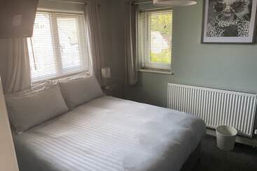 פנסיון Wellbrook Rooms