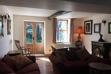 Otley Chevin B&b With Dining