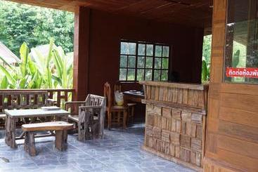 ホテル Aunai Nan Resort