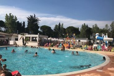 هتل Maïana Resort