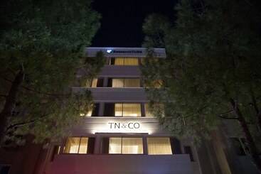Hotel Tn & Co