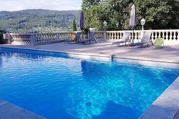 Pensiune Villa Manoe