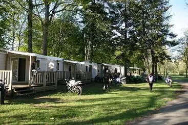 ホテル Camping Le Rochat