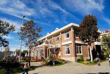 هتل Ming Ging Farm