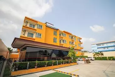 Apartmanszálloda Sriracha Biz Residence