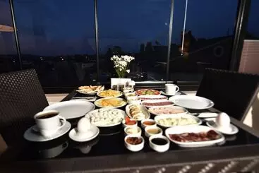 ホテル El Nazar Stone Suite