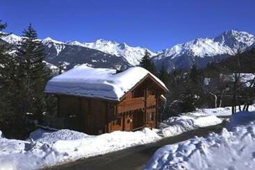 דירות לתיירים Chalet Pommat