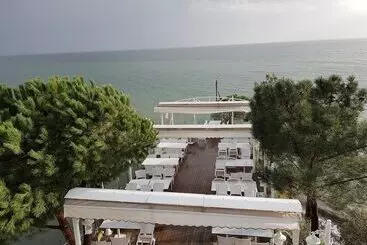 Serdivan Konak Otel Narli Tesisleri