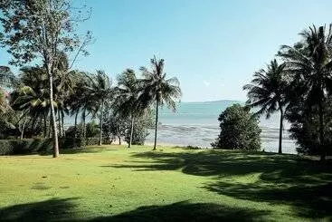 Turistihuoneistot Villa Lyra Phuket 4bdr Beachfornt Villa