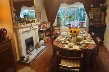 Hayleaze Bed & Breakfast