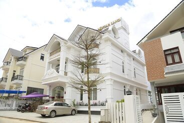 Sugar Land Villa Hotel Dalat