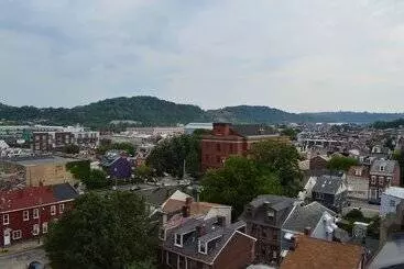 هتل Tryp By Wyndham Pittsburgh/lawrenceville
