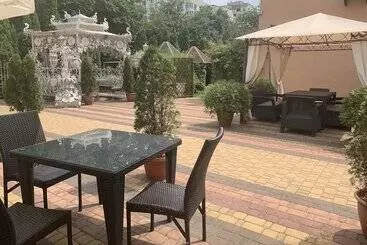 Hotelli Inn On Zhytomyrska