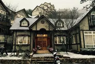 هتل Spring Ground Resort