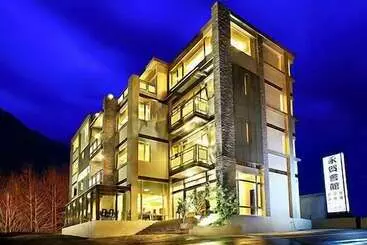 هتل Yonghe Resort