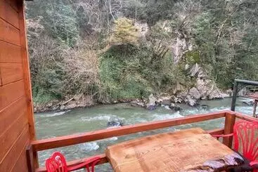 アパートホテル Hoşdere Bungalov