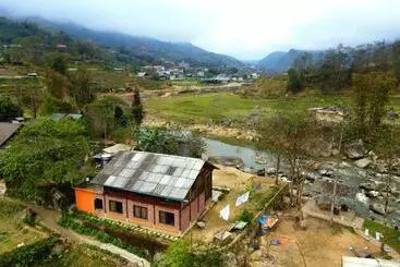 Albergue River Mountain View Homestay