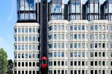 هتل The Standard London