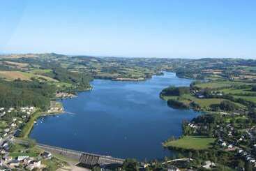 בית מלון כפרי Village Vacances Yaloer