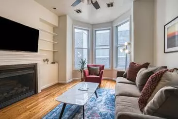 آپارتمان Mint House Rittenhouse Square