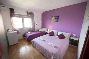 Majatalo Mareta Guesthouse