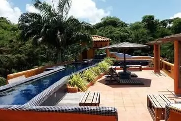 تختخواب و صبحانه Condo Nautilo