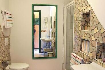 Blue Lake Residence   Bardolino