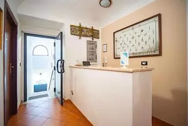 خانه Kalamarina Rooms