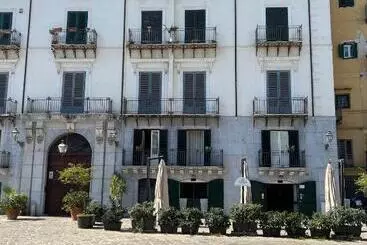 Casa Kalamarina Rooms