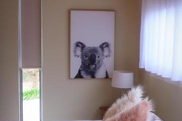 דירות לתיירים Ulverstone River Retreat