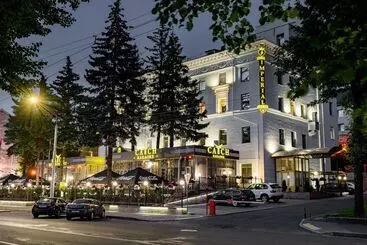 Hotel Imperial Palace