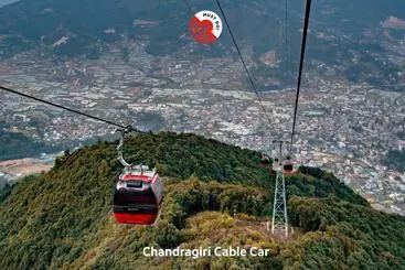 هتل Yunik By Oyo Rooms