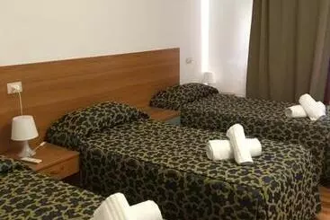 簡易ホテル Villa Strassoldo Ex Attianese Hotel Restaurant