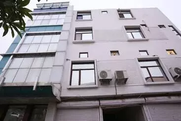 ホテル City Guest House By Oyo Rooms