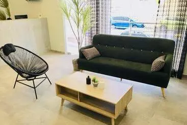 Hotel Enclave Business