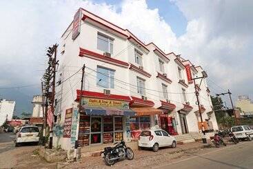 هتل Maa Rudrani Resort By Oyo