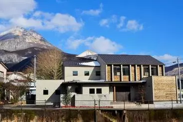 Ryokan Yufuin Tsuru No Yu