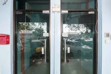 Bintang Fajar Hotel By Oyo Rooms