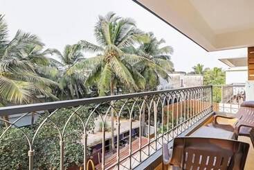 Hotel Treebo Premium Dona Eliza, 700 Metres From Calangute Beach